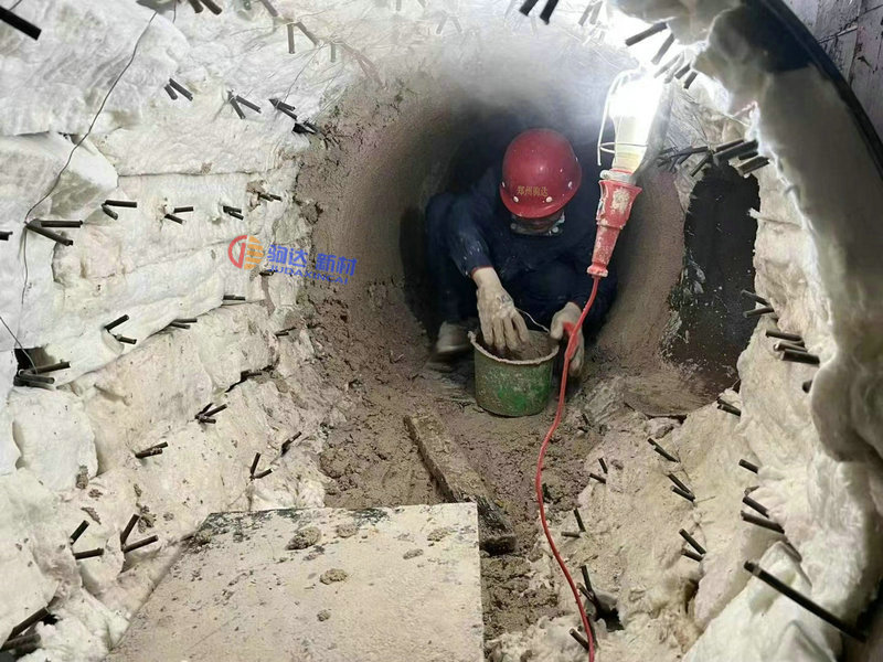 �ܵ��ͻ����